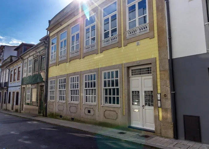 Guest H4u - Bonjardim Pop Art Center * Πόρτο