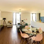 Guest H4u - Bonjardim Pop Art Center Apartment Porto