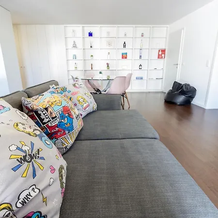 Guest H4u - Bonjardim Pop Art Center Appartement