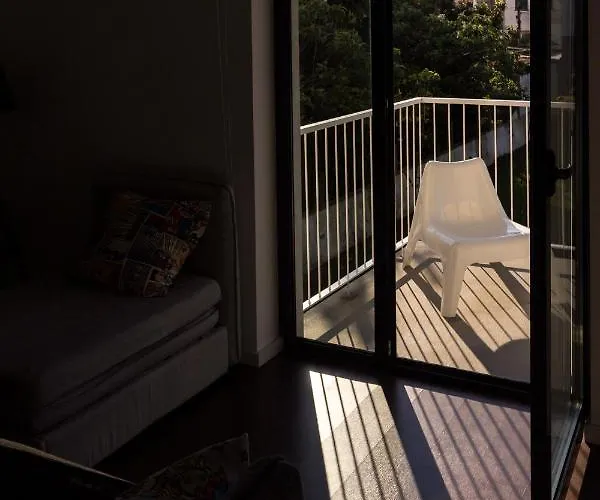 Guest H4u - Bonjardim Pop Art Center Oporto