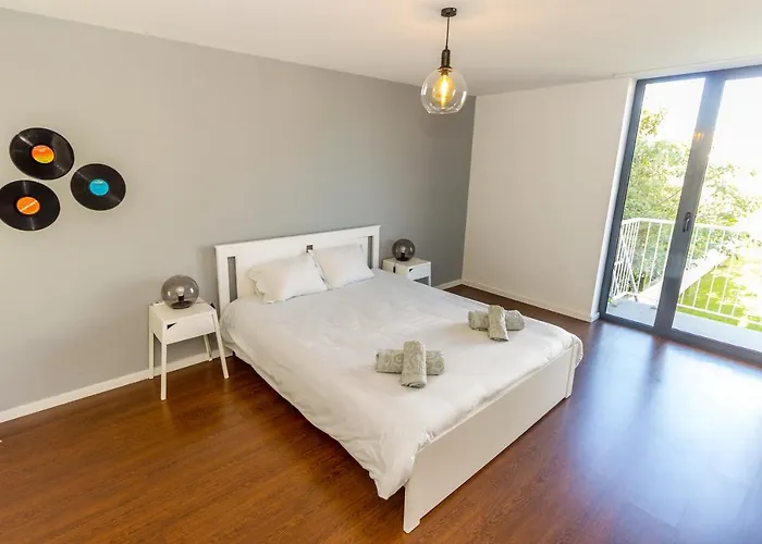 Guest H4u - Bonjardim Pop Art Center Appartement